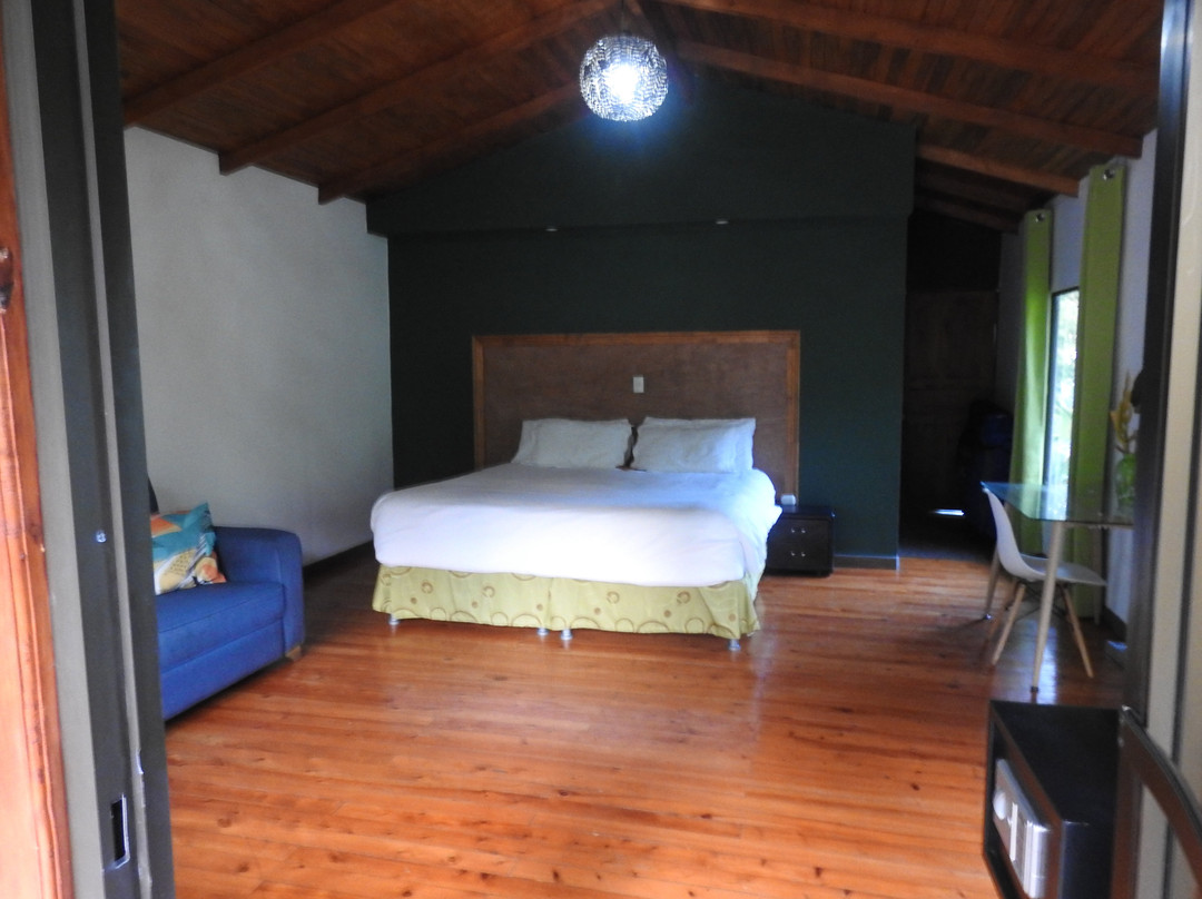 Hotel Quelitales主图