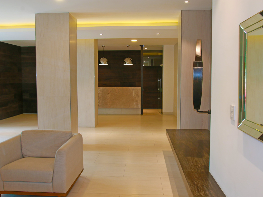 Urban Suites Apart Hotel