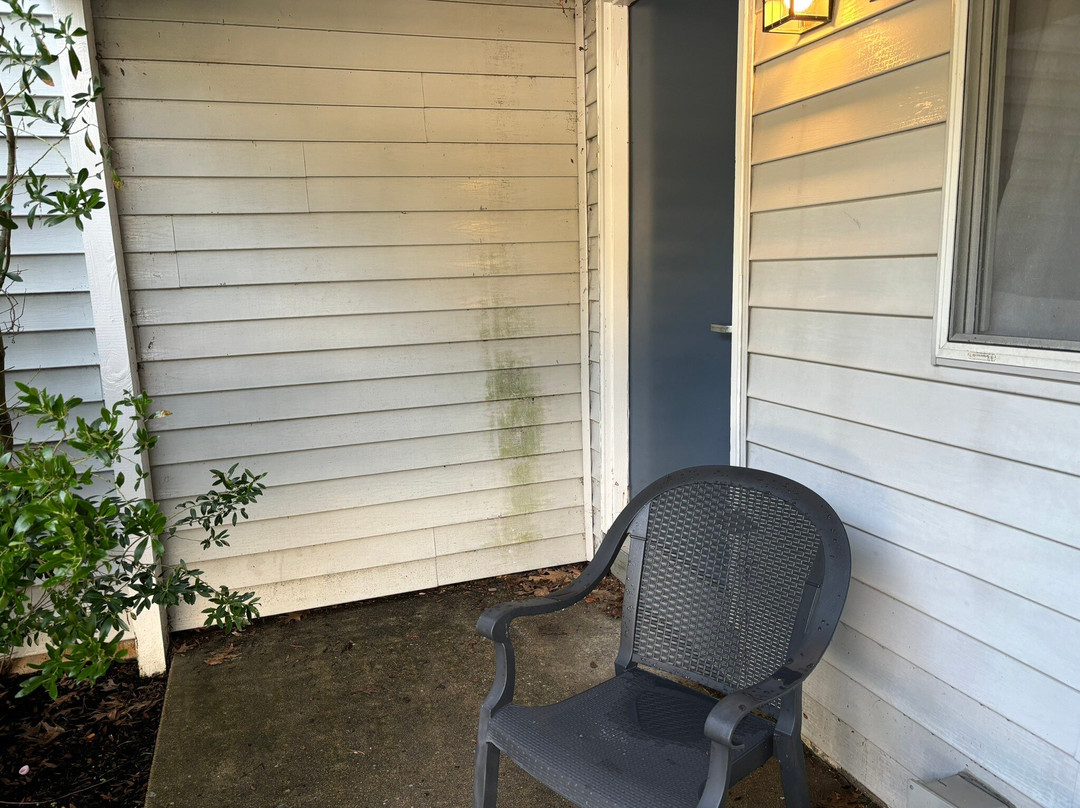 林姆莱恩度假酒店主图