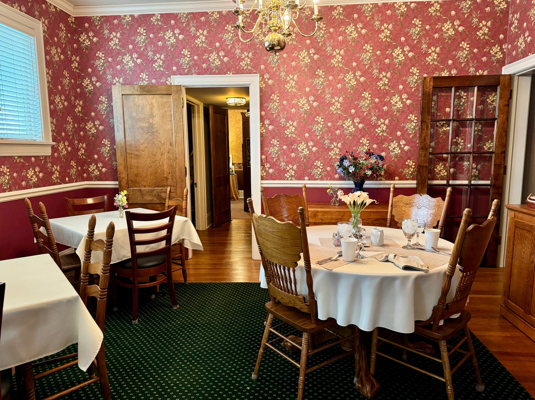 Collins House Bed and Breakfast主图