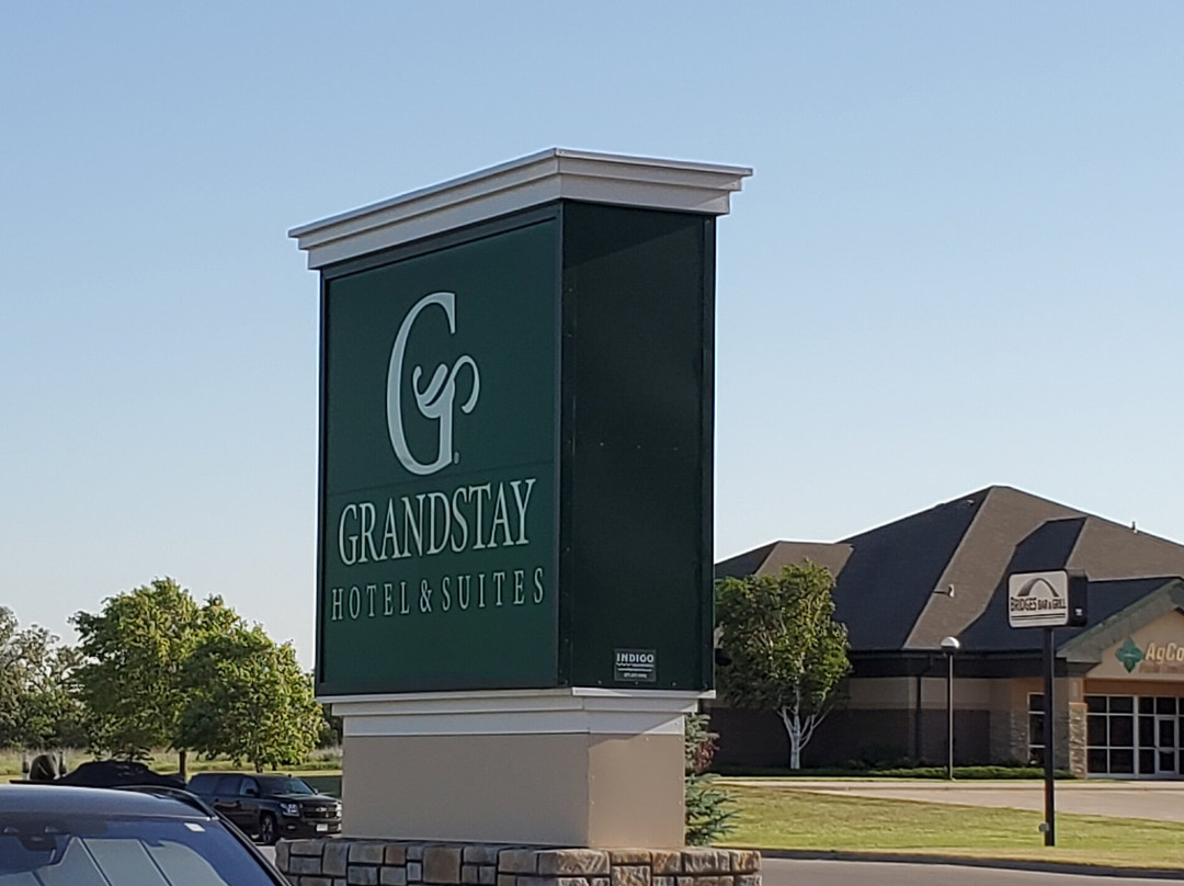 GrandStay Hotel and Suites主图