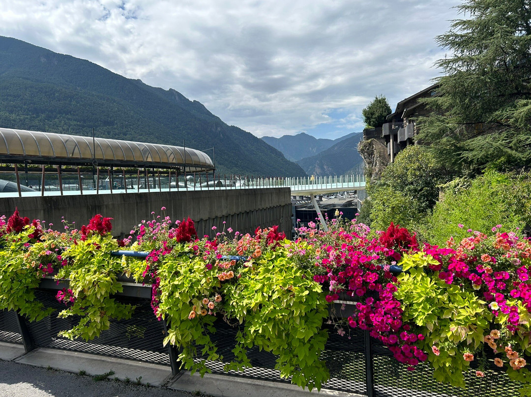 Plaza del Poble-安道尔城必去景点