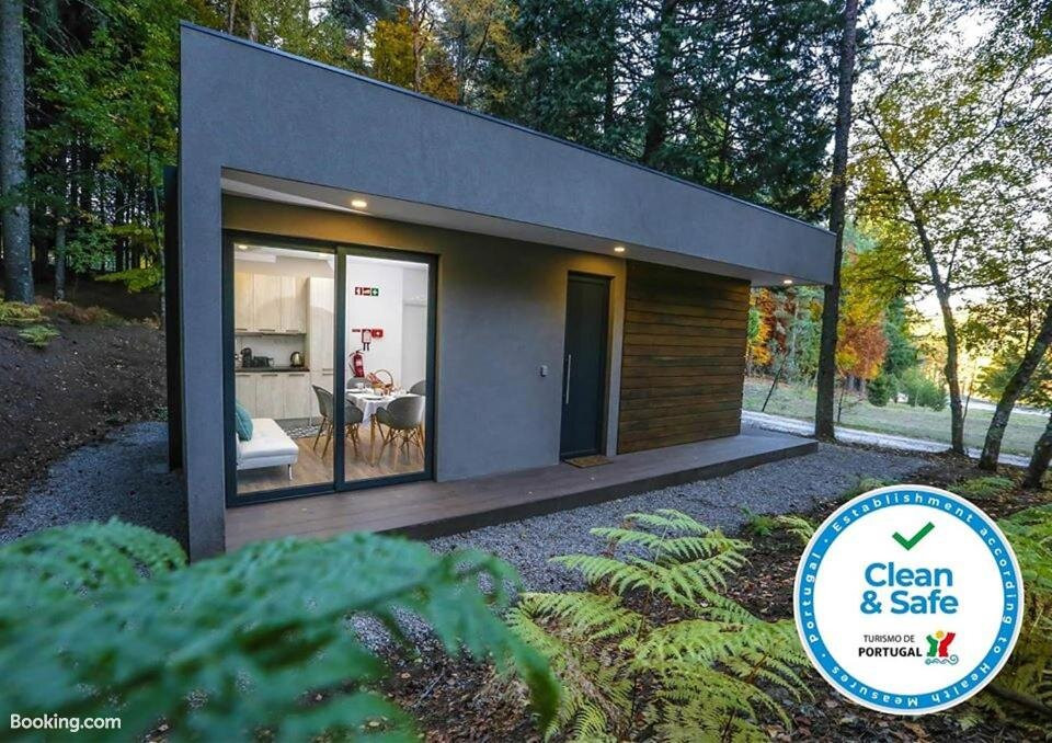 Boticas Parque Natur Houses主图