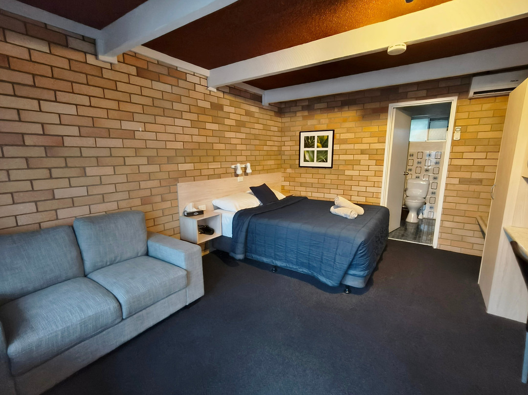 Red Chief Motel主图