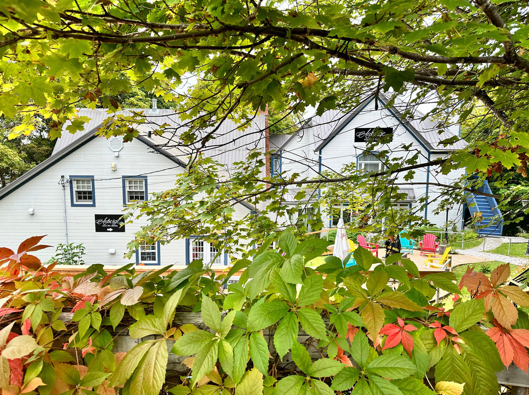 Auberge sous les Arbres主图