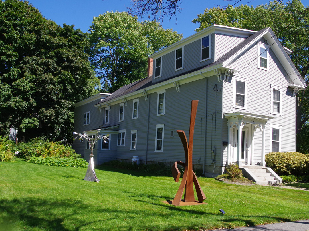 Whitney Park Historic District景点图片