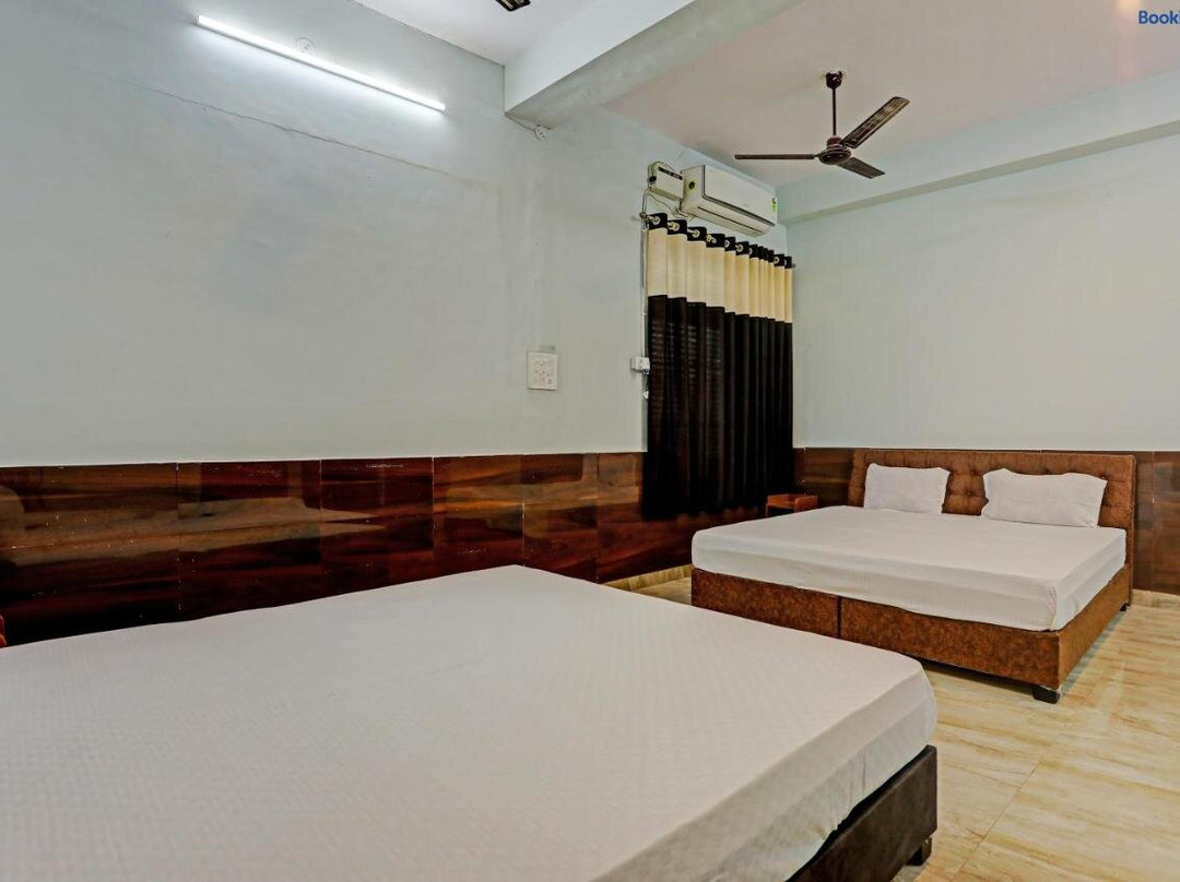 Super  Hotel O Nidhivan Guest House