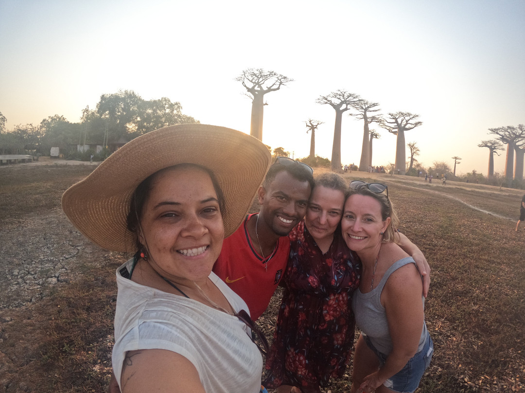 Fetnyglot2our Madagascar-安塔那那利佛必去景点