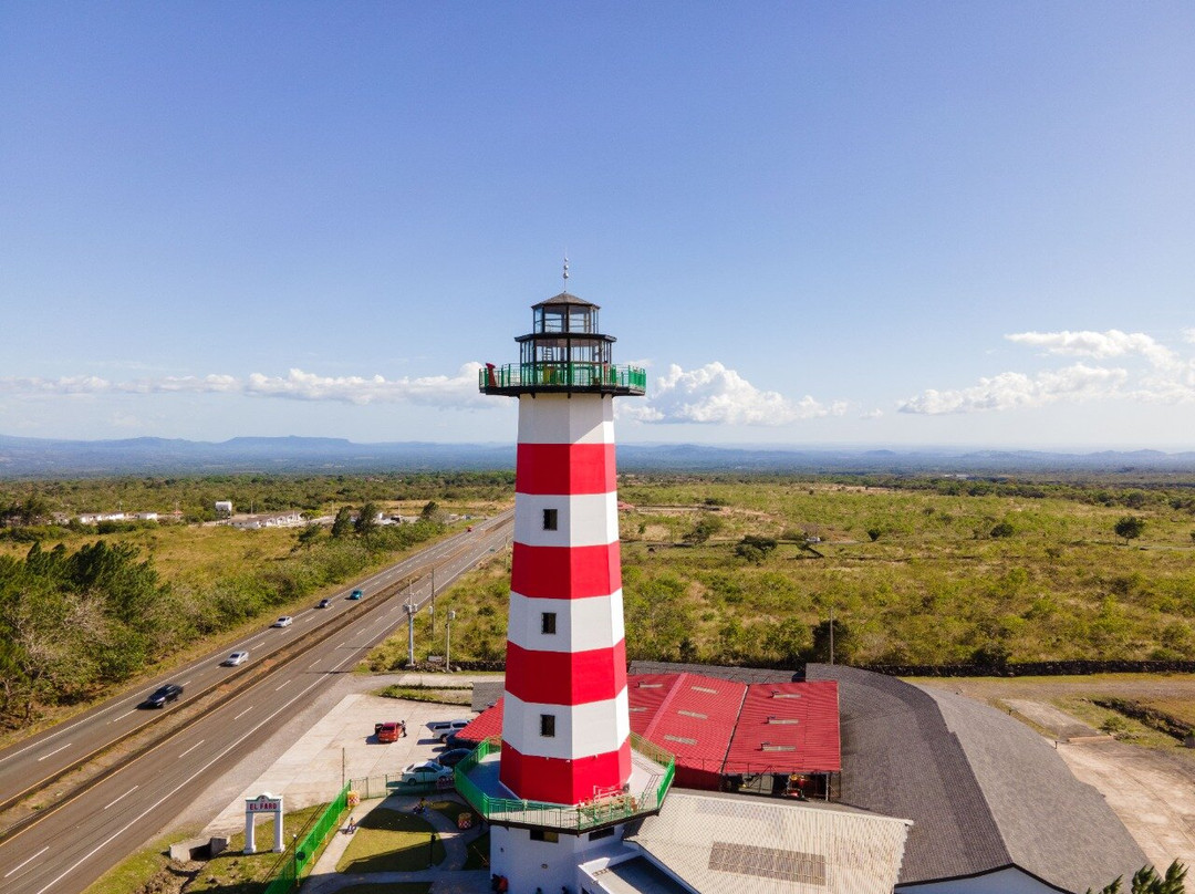 Faro Panamá景点图片