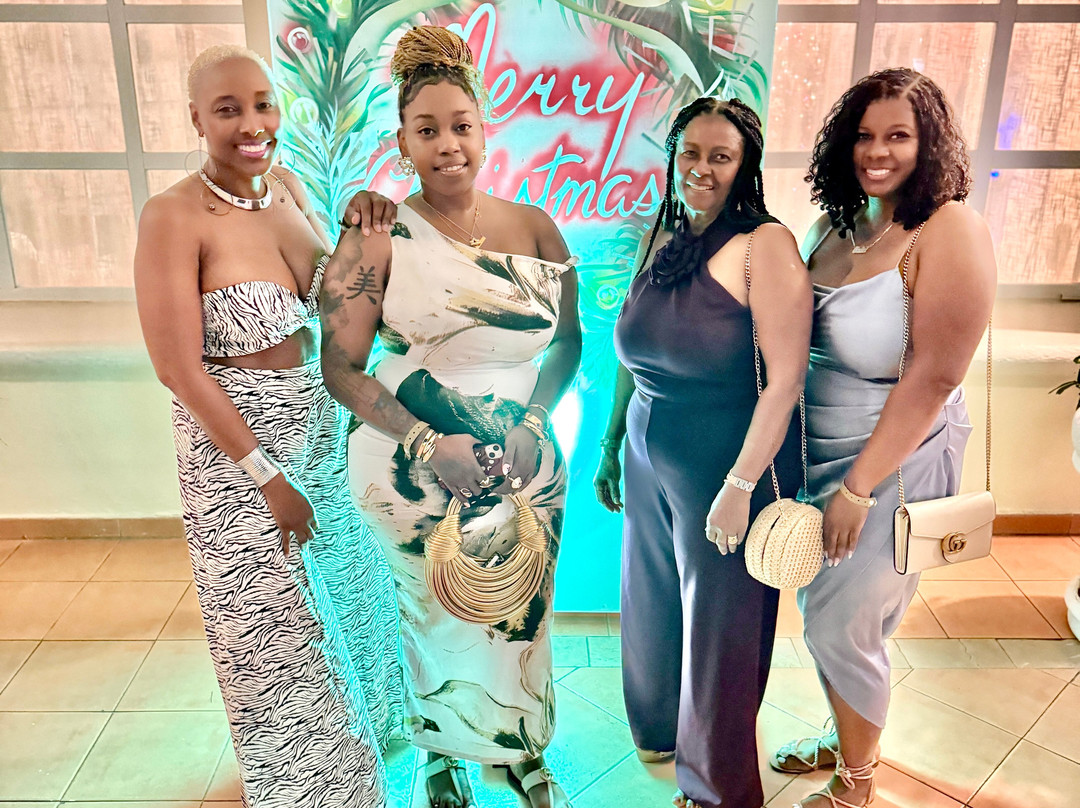 Bahia Principe Luxury Runaway Bay主图