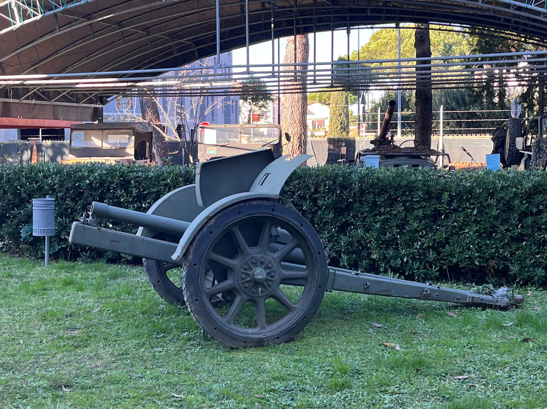 Museo Delle Aviotruppe景点图片