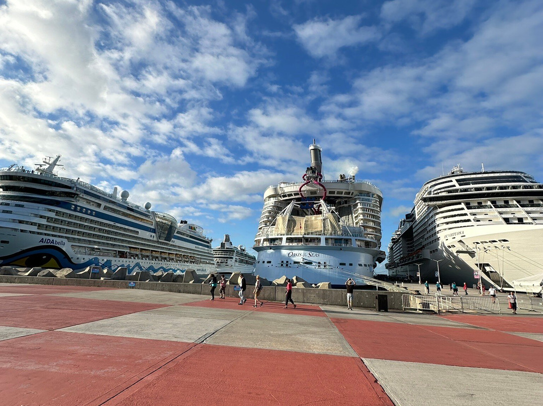 Harbour Point Village-菲利普斯堡必去景点
