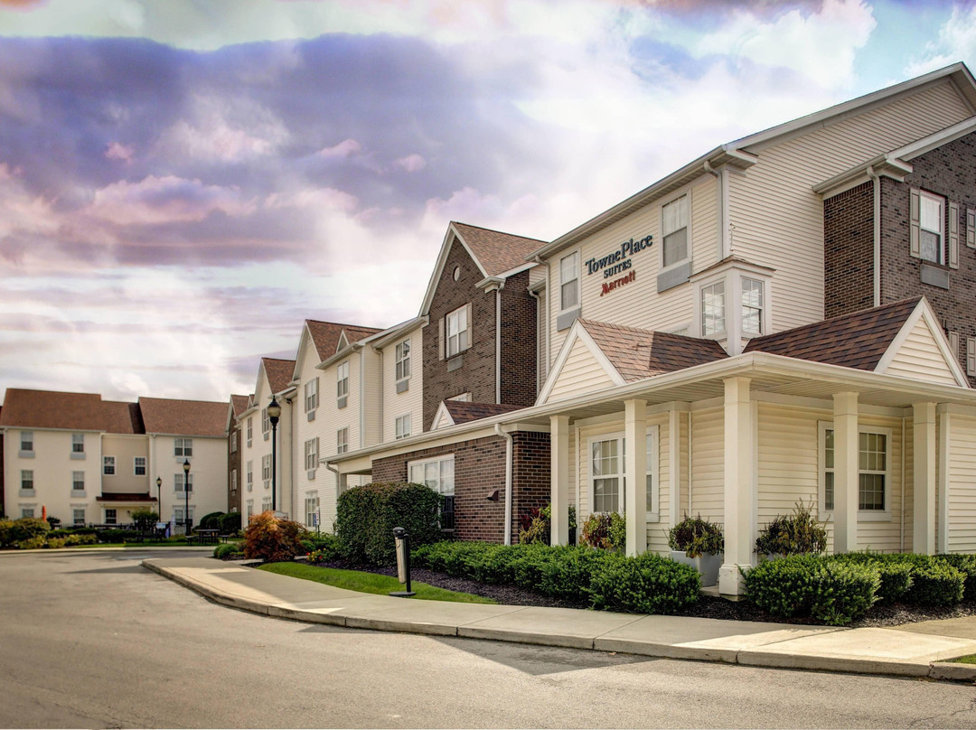 芬德雷万豪广场套房酒店主图