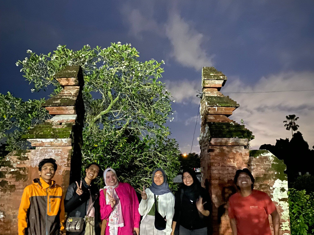 Pura Agung Narmada-马塔兰必去景点