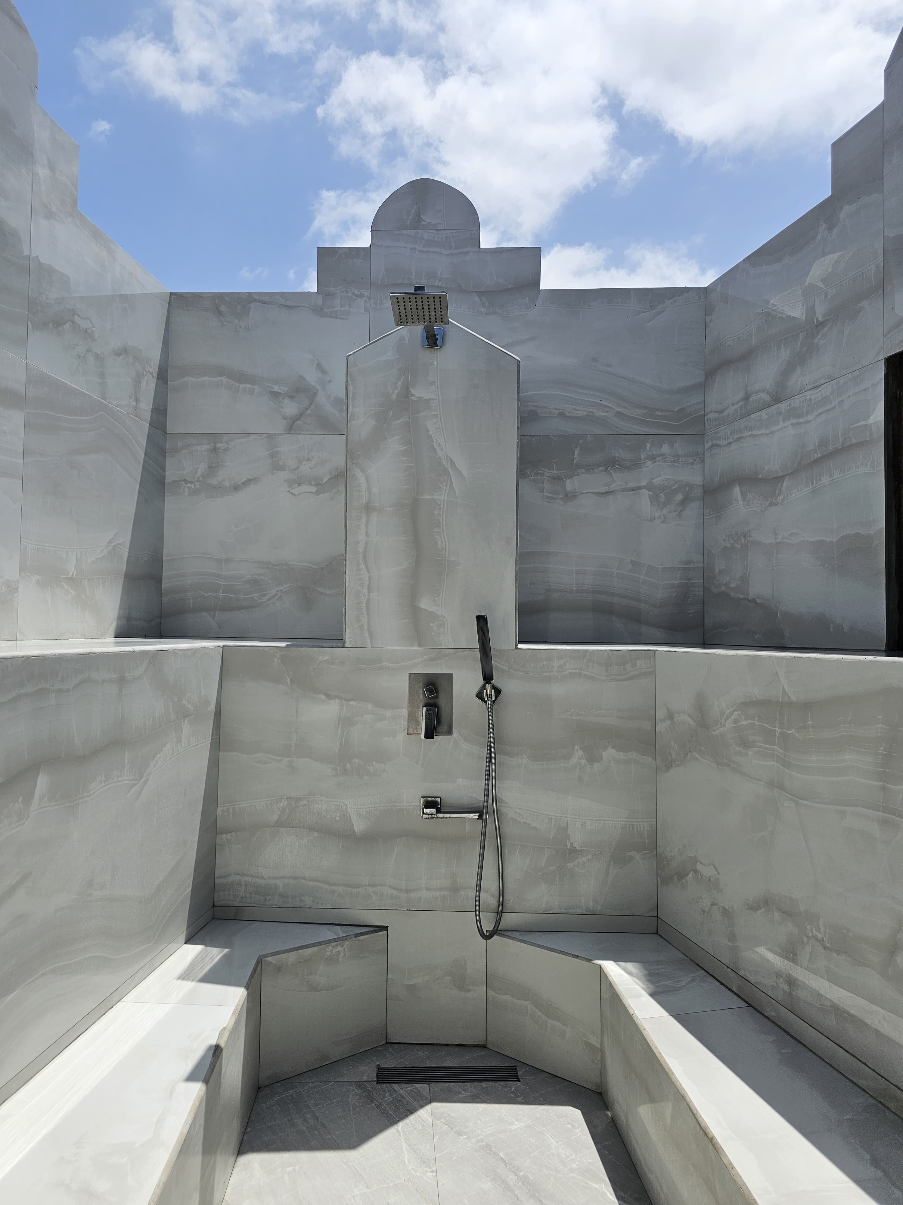 三角帆船宫酒店-浴室