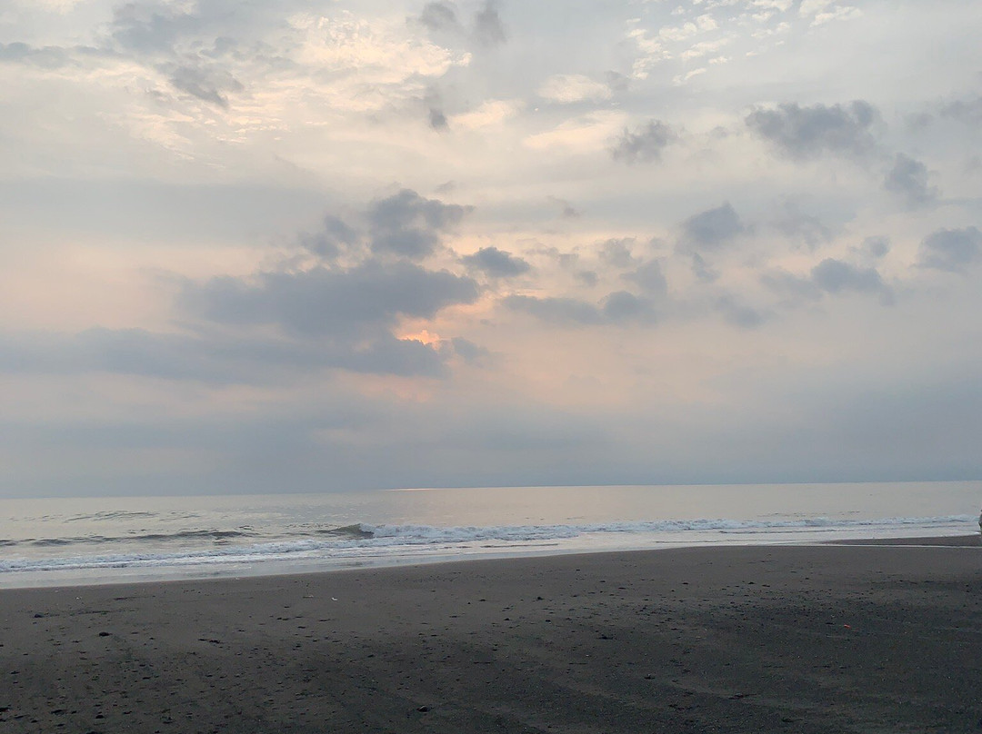 Nyanyi Beach-Kediri必去景点