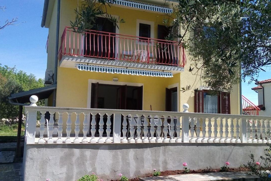 Apartments Nina