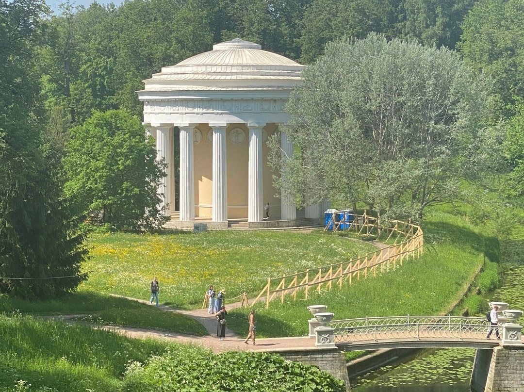 Pavilion "Temple of Friendship"景点图片