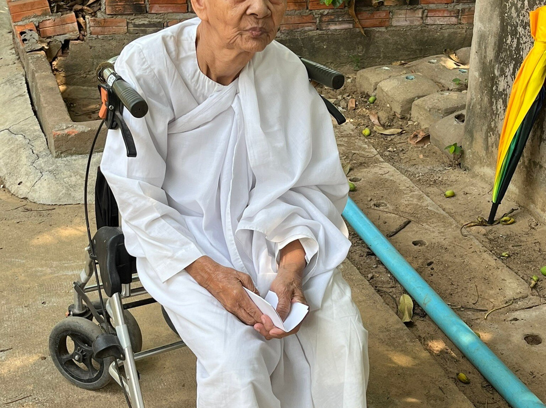 Vipassana Dhurak Buddhist Centre of Kingdom of Cambodia-乌栋必去景点