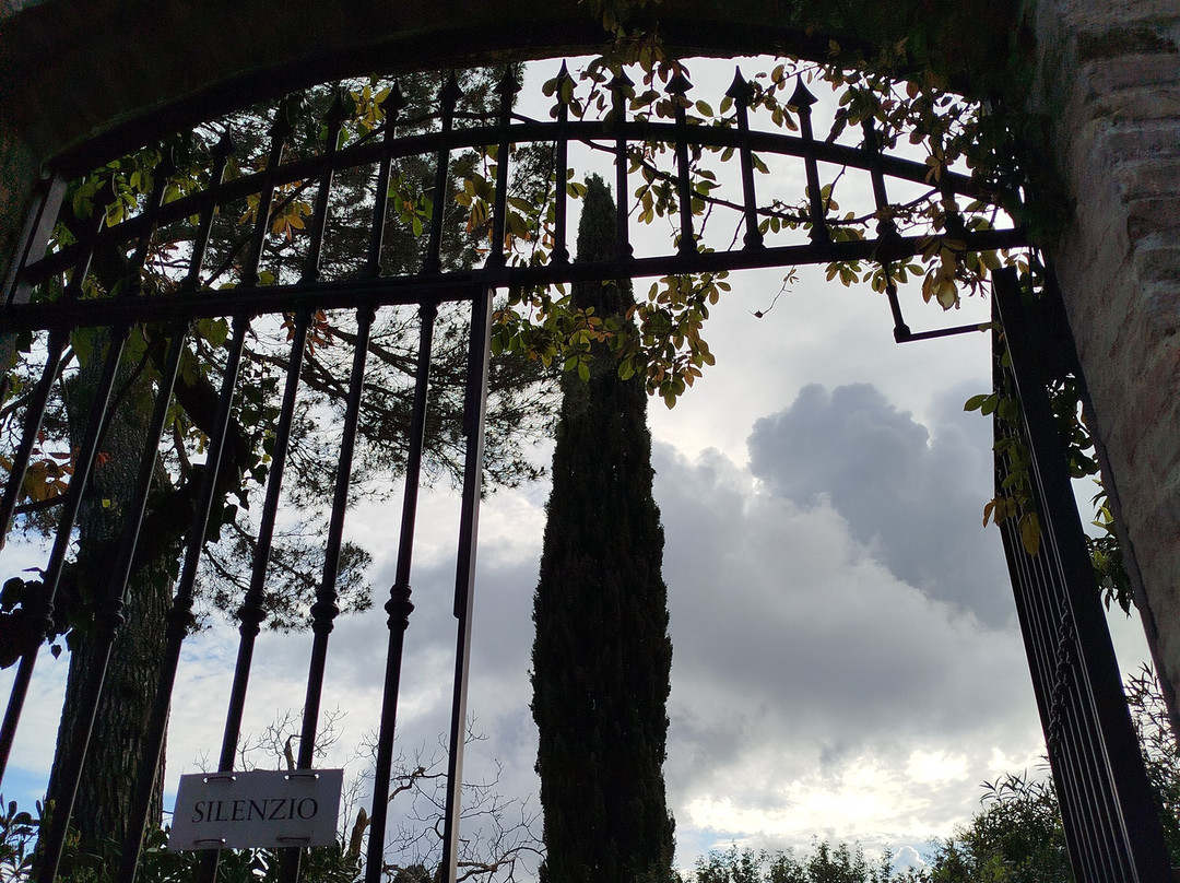 Colle dell'Infinito景点图片