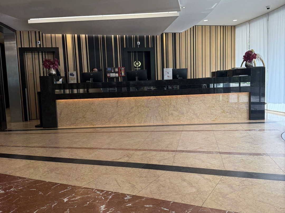 Nash Suites Hotel主图