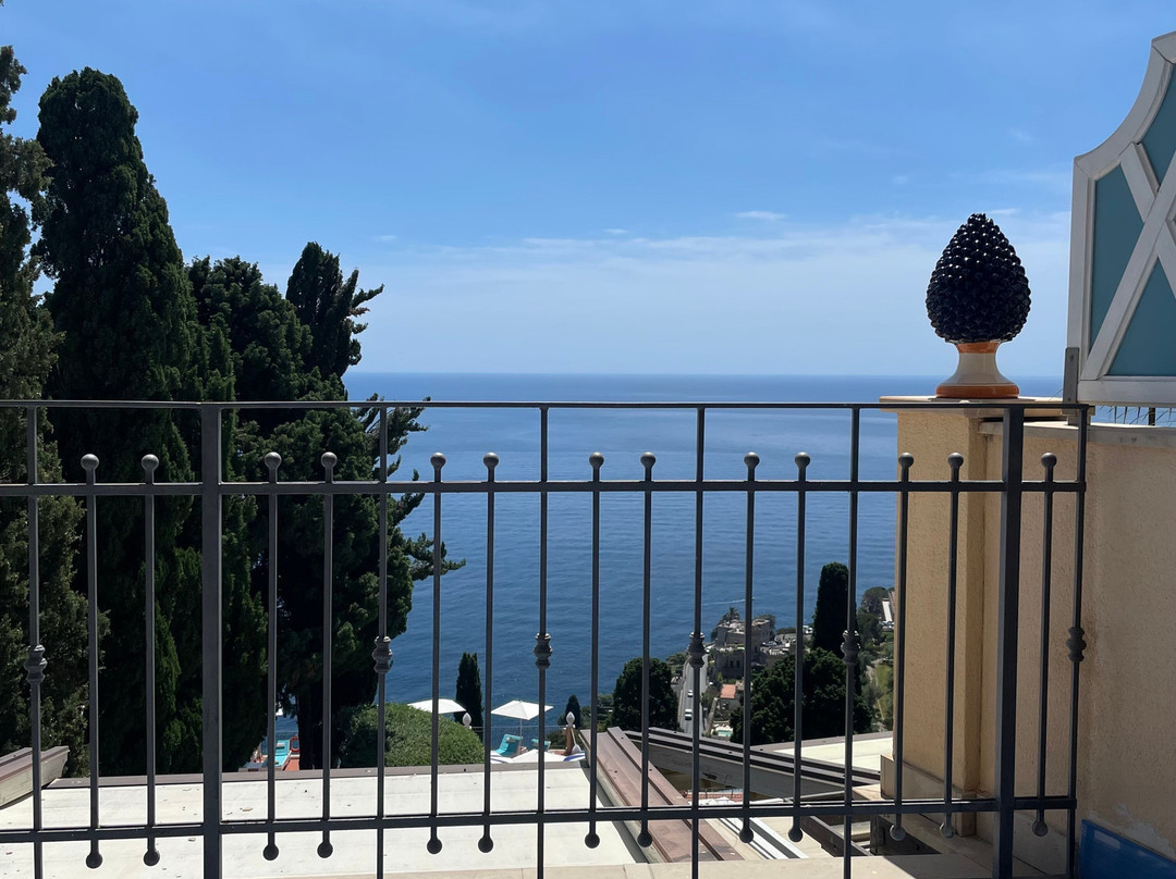 圣彼得大酒店陶得米纳主图