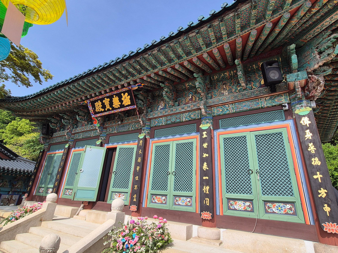 Hwaunsa景点图片