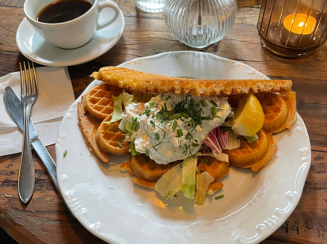 Skönfärgaregården Våffelstuga