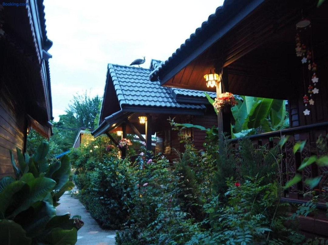 Bou-Teak Resort