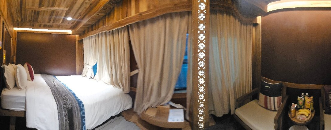 Chapa Express Train景点图片