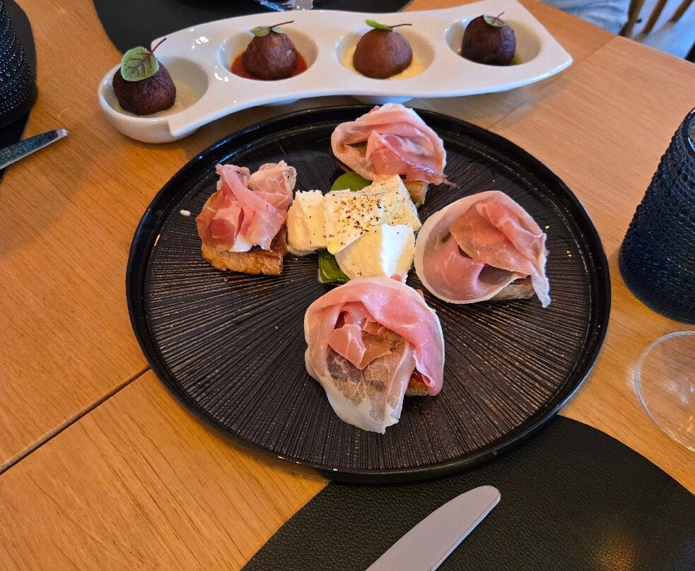 Gunten餐馆和美食-Schonberg