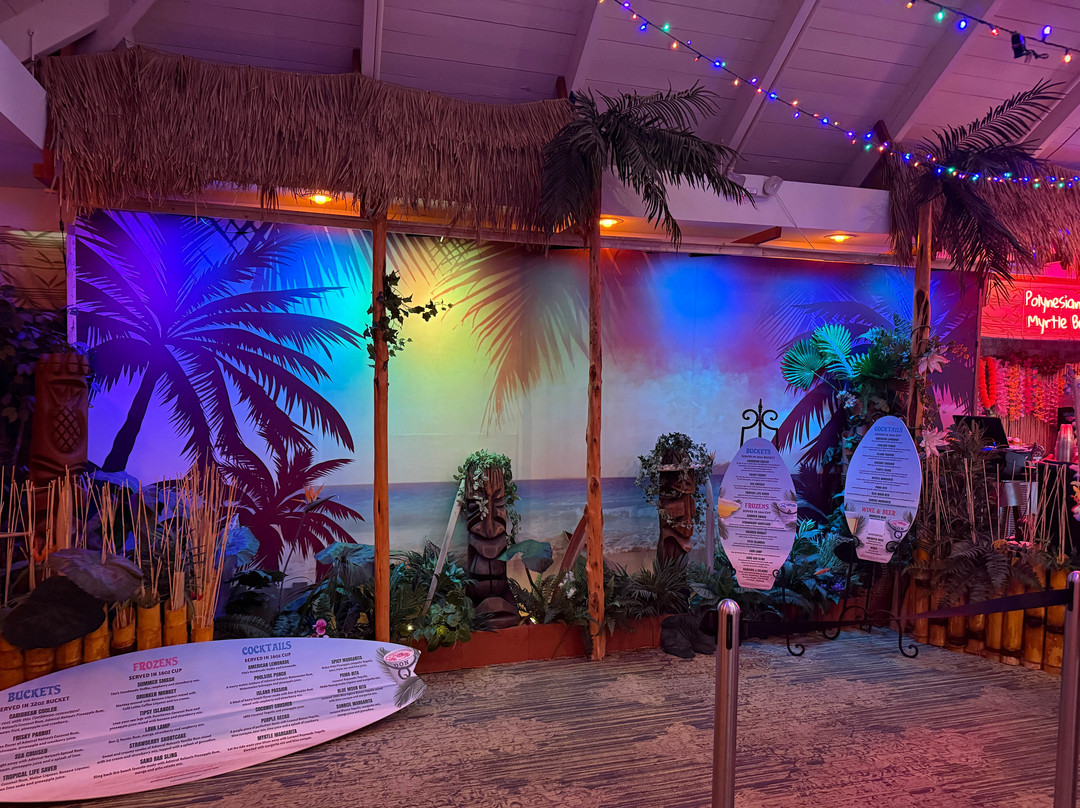 Polynesian Fire-美特尔海滩必去景点