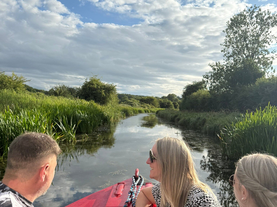 Grantham Canal Three Shires Boat Trips-Woolsthorpe by Belvoir必去景点