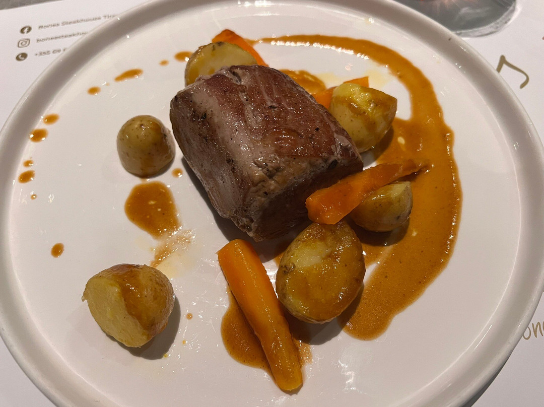 Mk Hotel Tirana主图