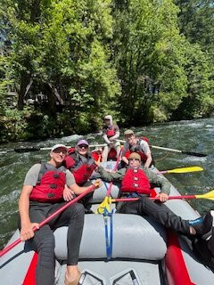 High Country Expeditions-McKenzie Bridge必去景点