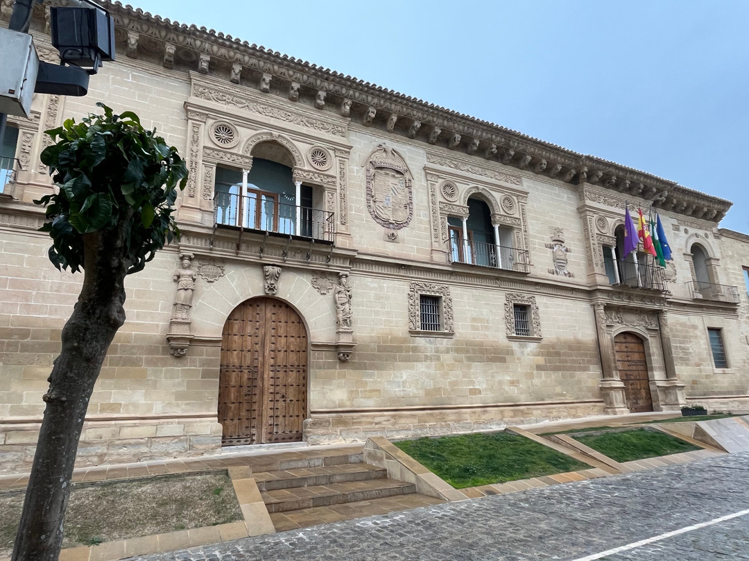 Baeza Town Hall-巴埃萨必去景点