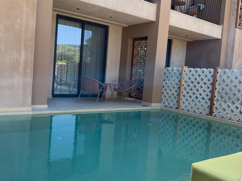 艾莱奥纳斯精品酒店及水疗中心