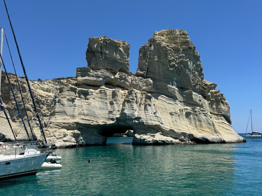 Drougas Sailing & Yachting-Adamas必去景点