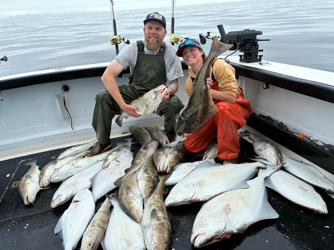 North Country Charters-荷马必去景点