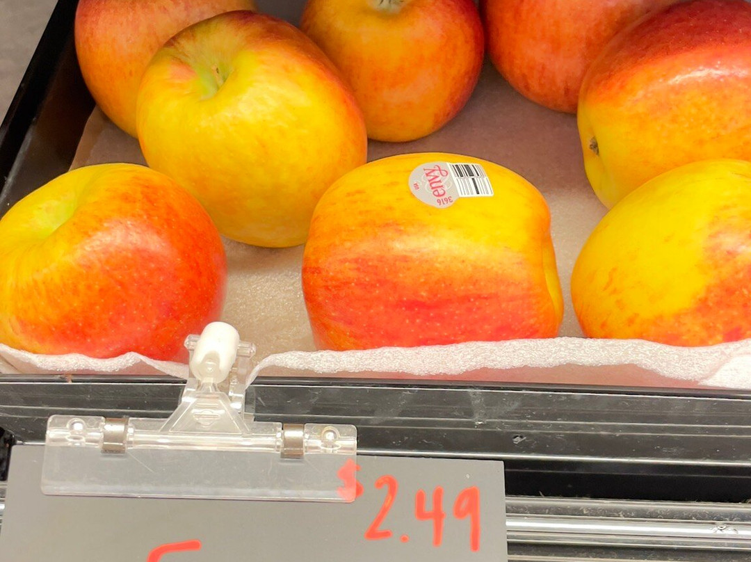 Pybus Public Market-韦纳奇必去景点