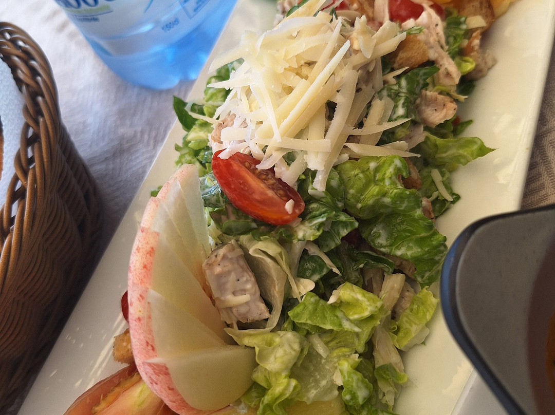 Parador Restaurant and Bar-舍夫沙万必去景点