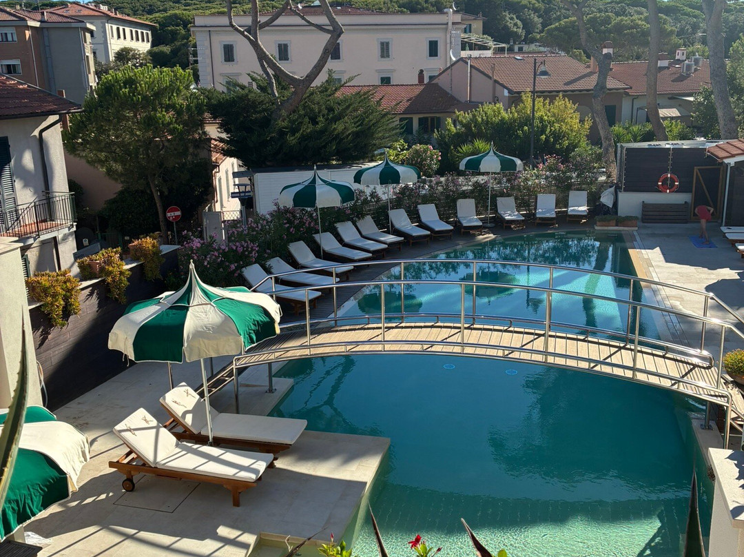 马提尼别墅酒店主图