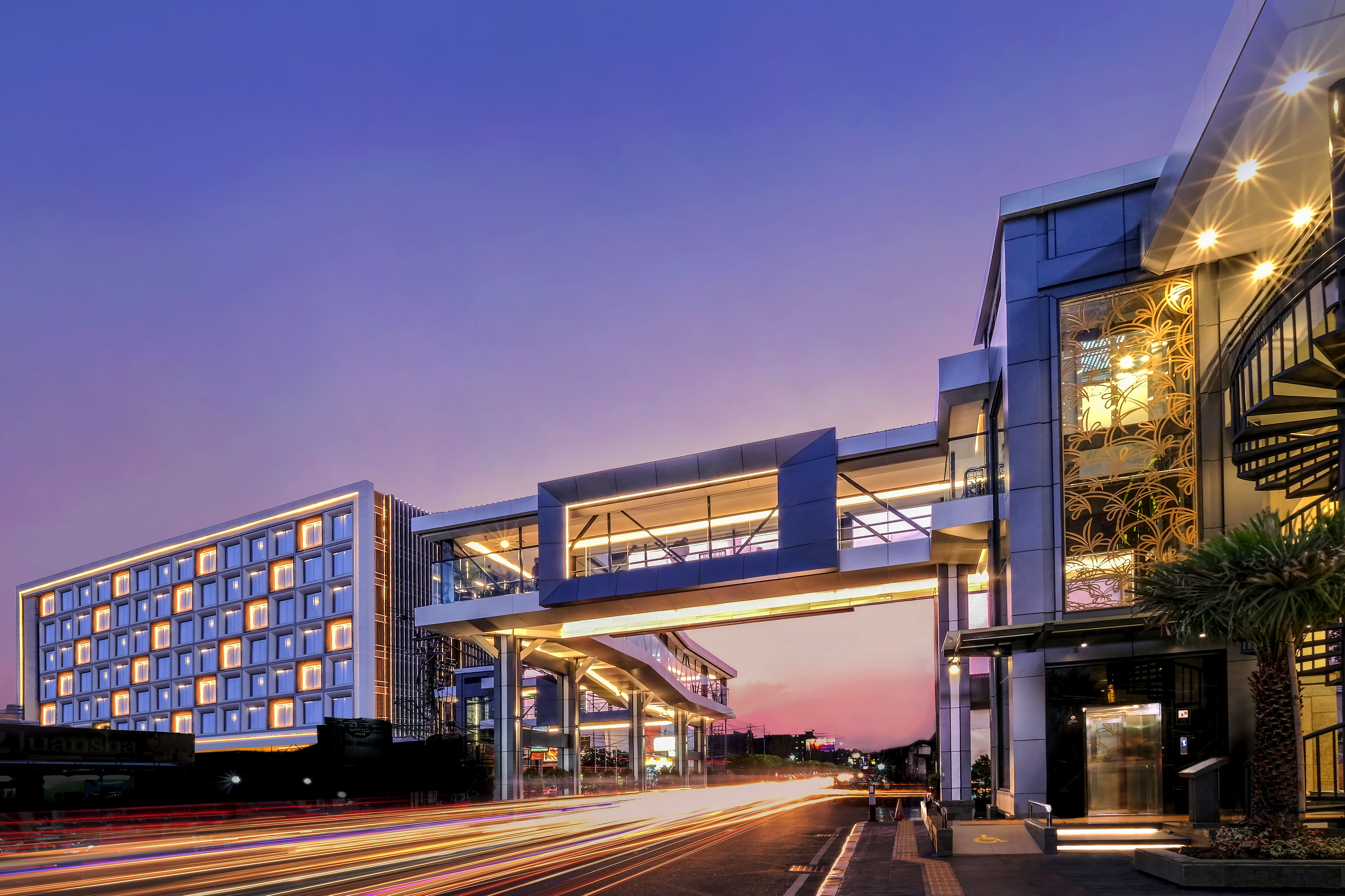 GRAMM HOTEL by Ambarrukmo-浴室