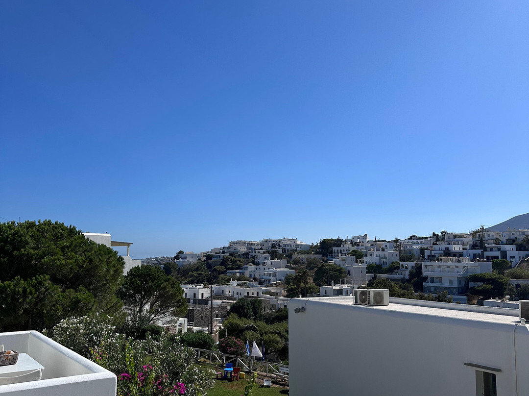 Elena Studios & Apartments主图