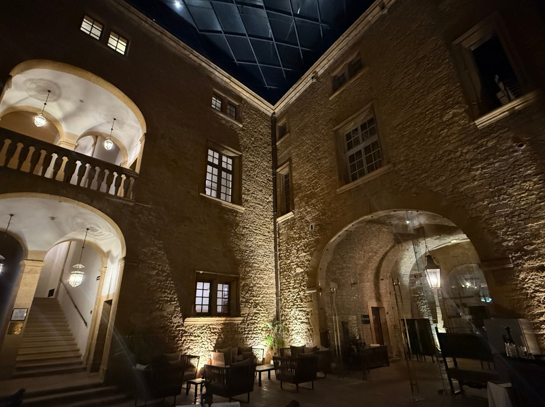 巴尼奥勒城堡酒店主图