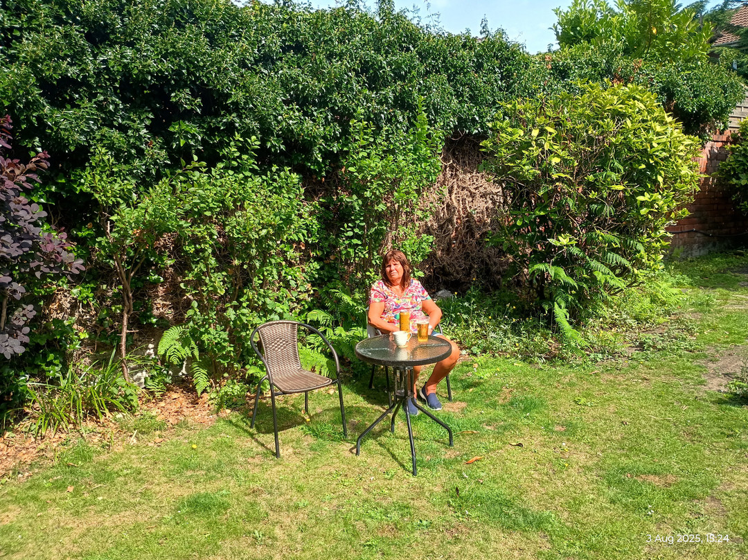 巴尔莫勒尔住宿酒店主图