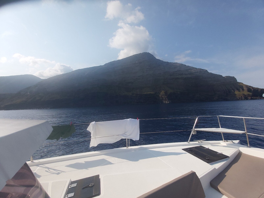 Helm Yachting S.r.l-Sant'Agata di Militello必去景点