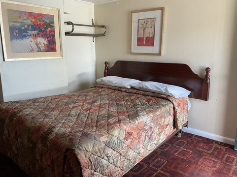 Coronet Motel