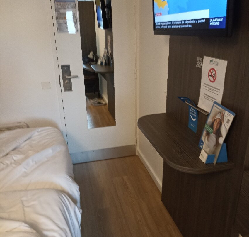 Brit Hotel Reims La Neuvillette主图