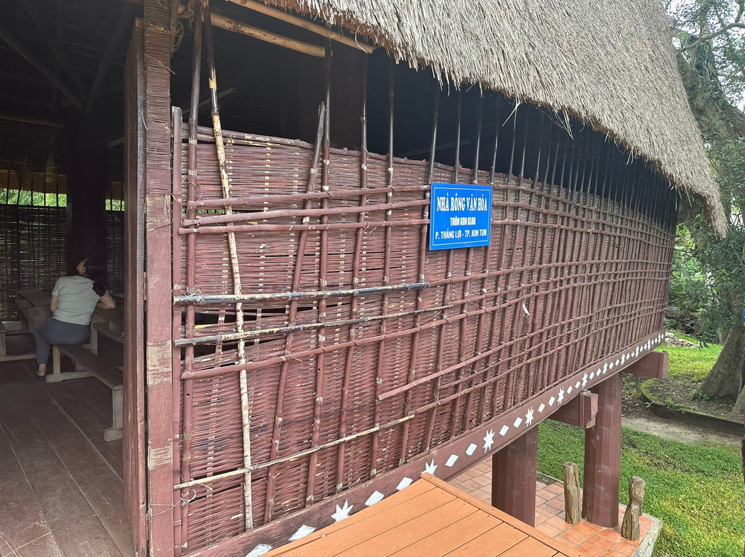 Nha rong Kon Klor-昆嵩必去景点